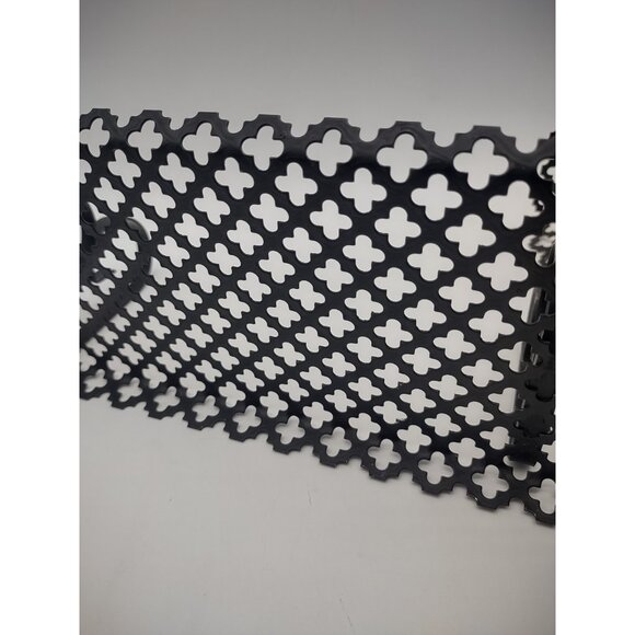 Vintage 1970s Pair of Black 14" Long Metal Clover Lattice Cutout Shelves - Picture 6 of 16